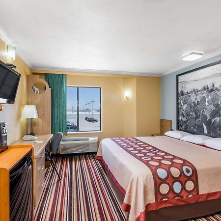 Super 8 By Wyndham Midland Motel Luaran gambar