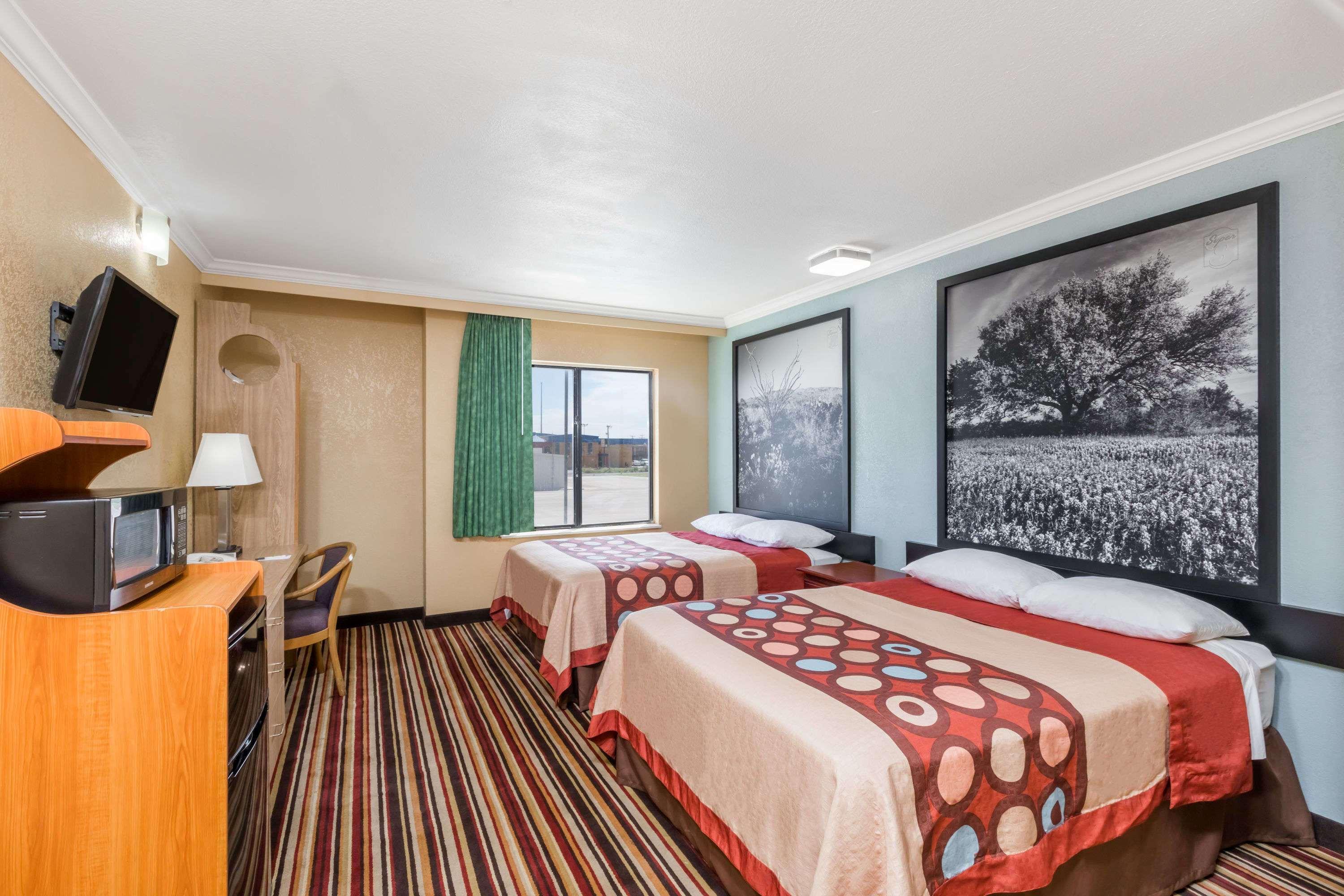 Super 8 By Wyndham Midland Motel Luaran gambar