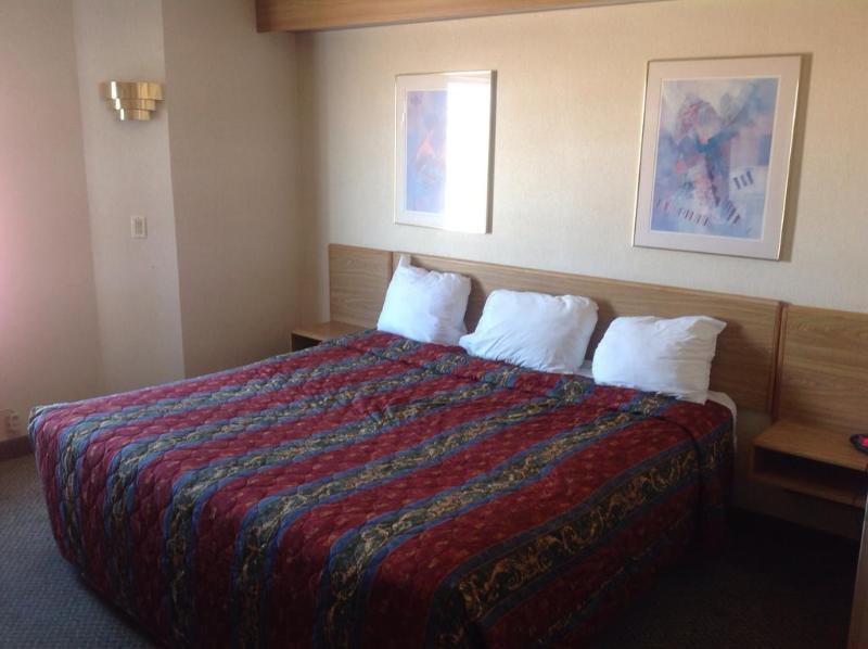Super 8 By Wyndham Midland Motel Luaran gambar